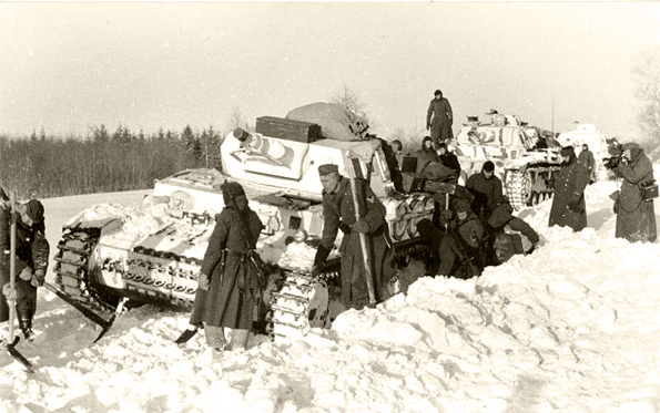 Немецкий танк Pz.Kpfw-IV на подступах к Москве. Восточный фронт 1941 год
